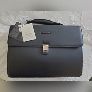 Piquadro Black Leather Men's Briefcase